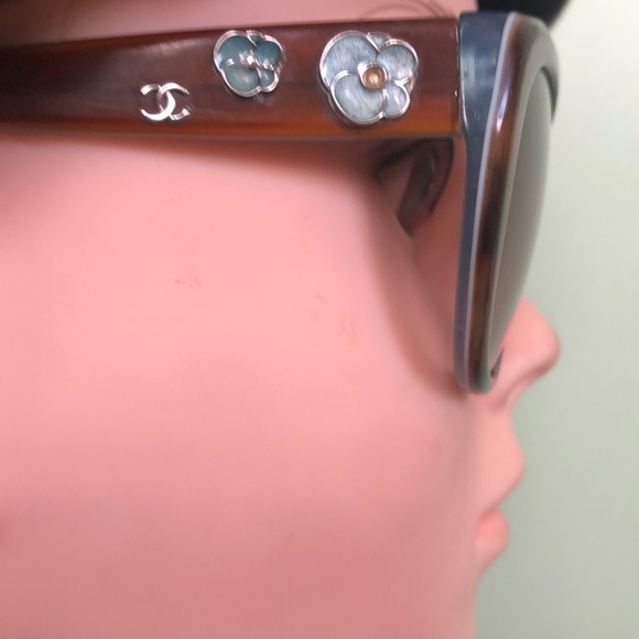 Chanel Sunglasses - Picture 8 of 13